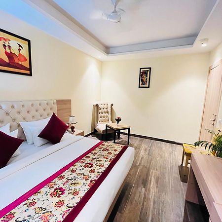 Hotel Banz Near Indira Gandhi Airport Delhi New Delhi Bagian luar foto