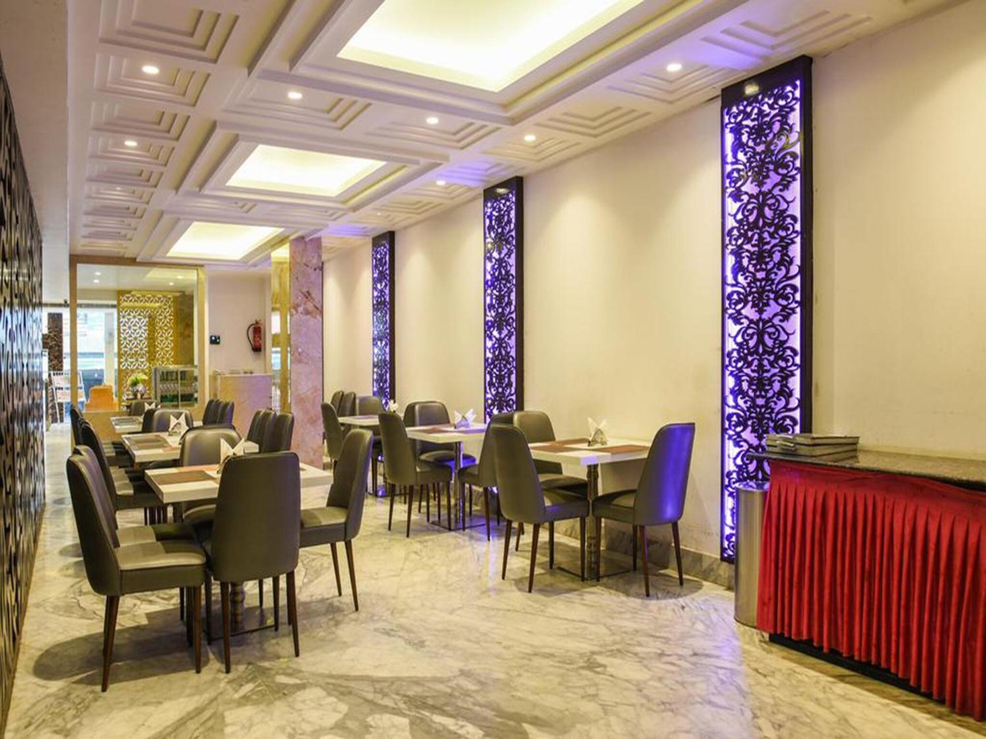 Hotel Banz Near Indira Gandhi Airport Delhi New Delhi Bagian luar foto