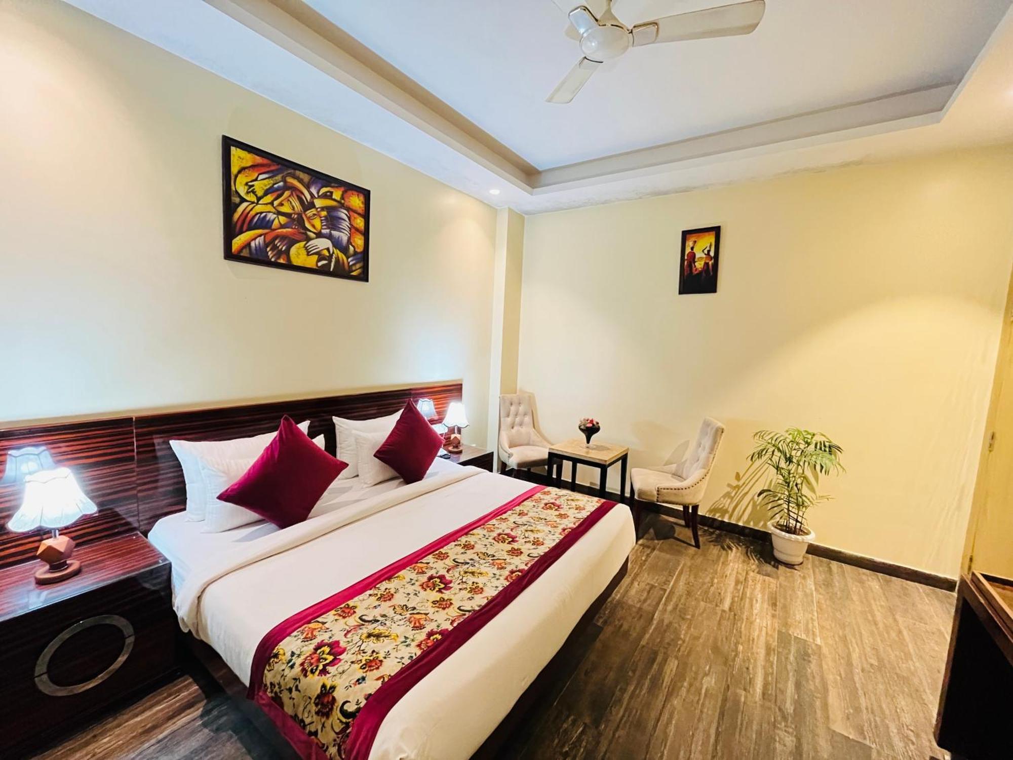 Hotel Banz Near Indira Gandhi Airport Delhi New Delhi Bagian luar foto